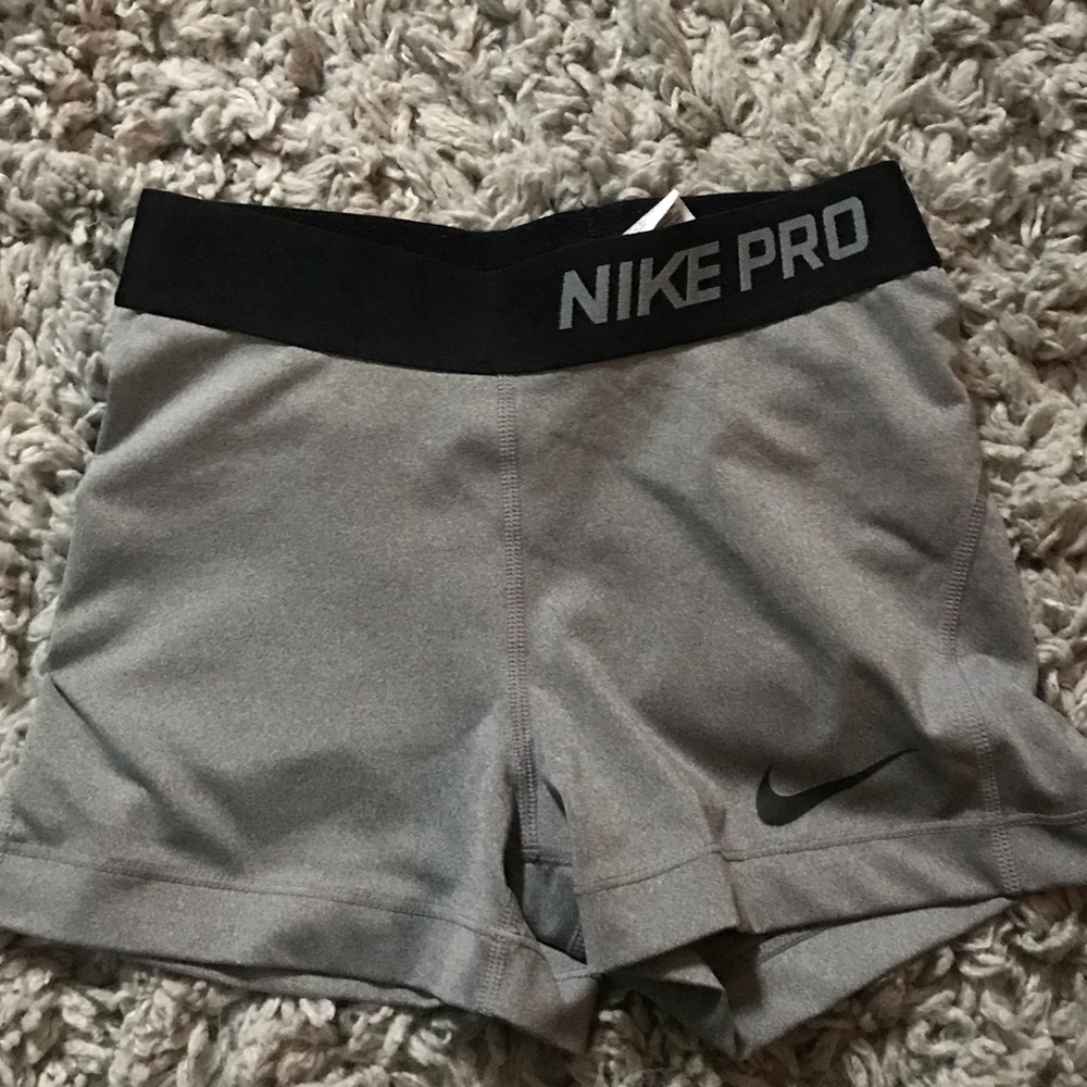 NIKE PRO running shorts